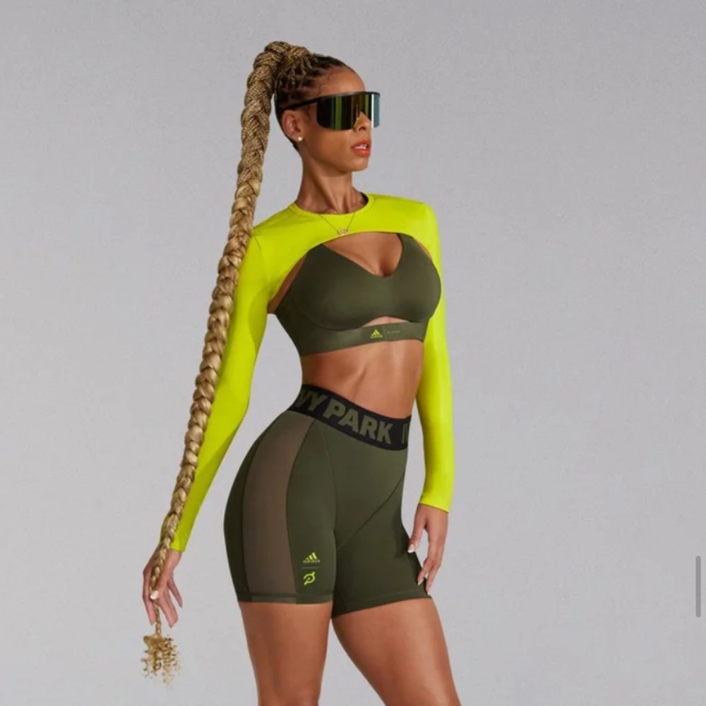 Peloton x IVY PARK - Focus Olive Cycling Shorts